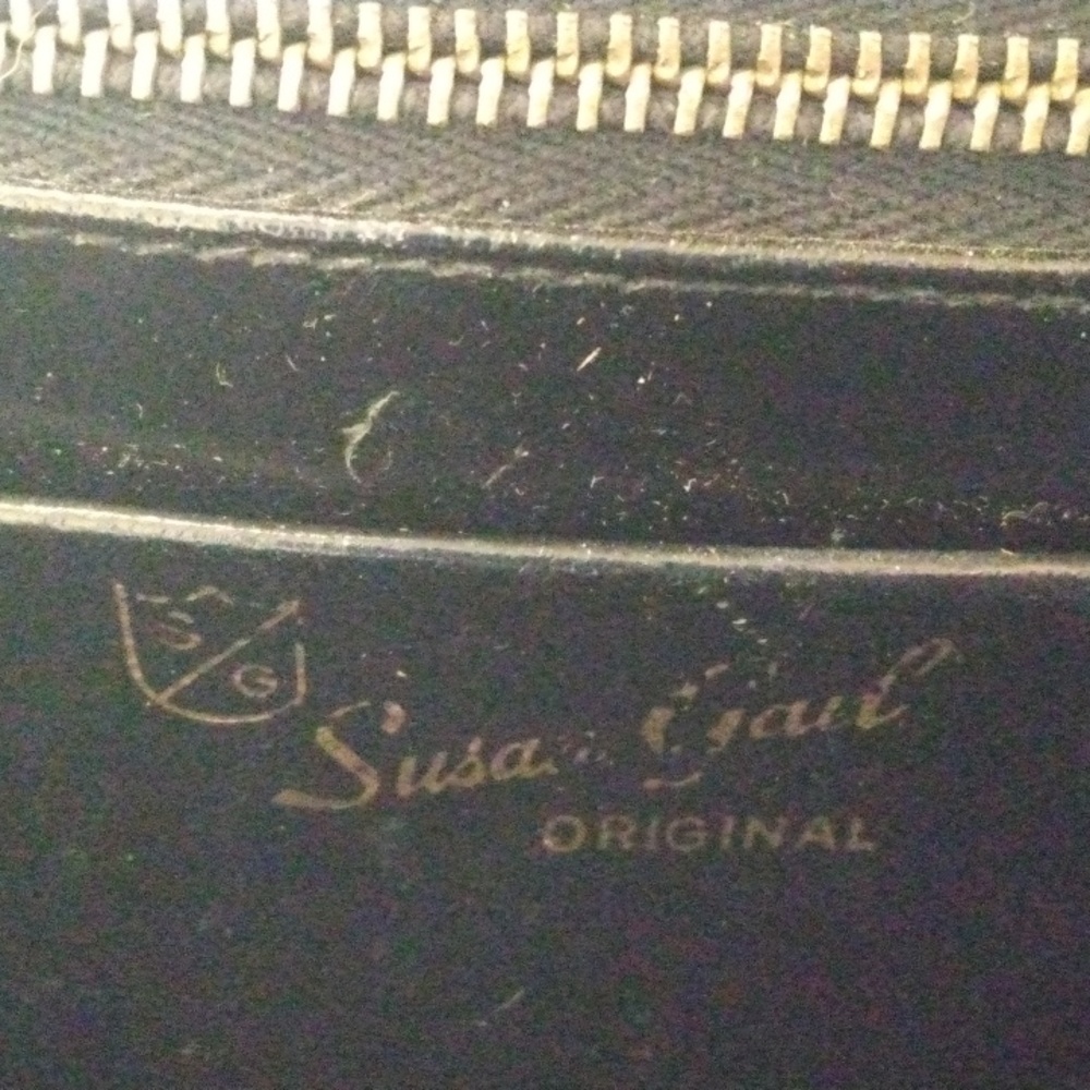 purse - Picture 4 of 7